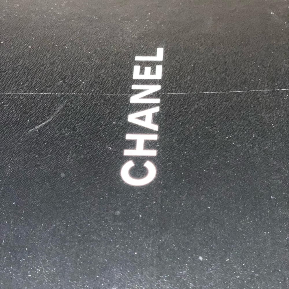 Gently used Chanel sneakers sz 40 - Picture 5 of 11